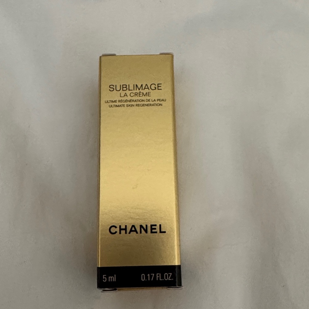 CHANEL Sublimage La Crème ultime regeneration DE LA PEAU